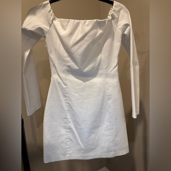 Zara White off shoulder dress - Picture 2 of 3